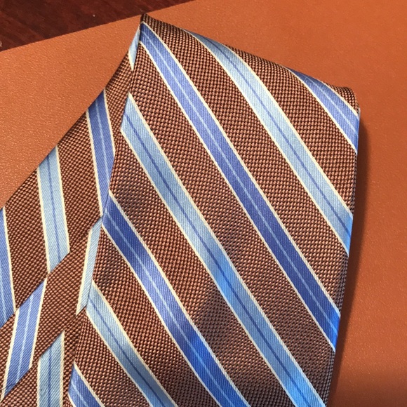 Brooks brothers silk tie - Picture 9 of 10